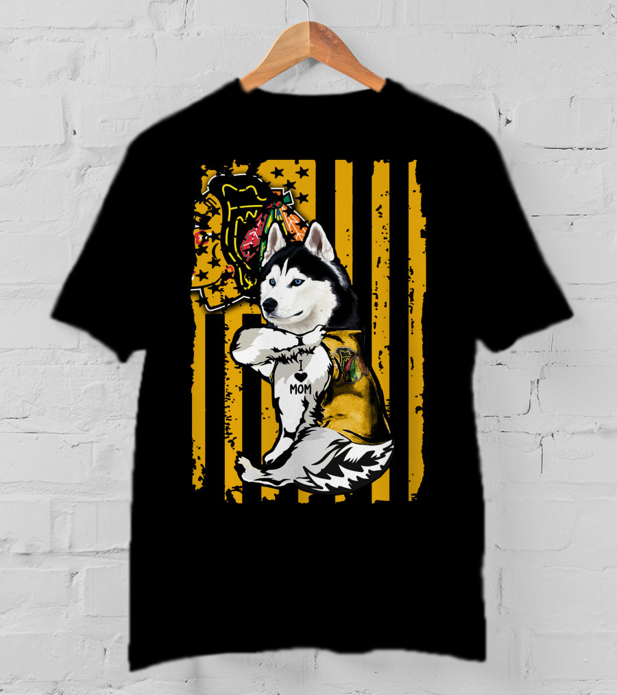Siberian Husky I Love Mom Chicago Blackhawks Yellow Stripes T-Shirt