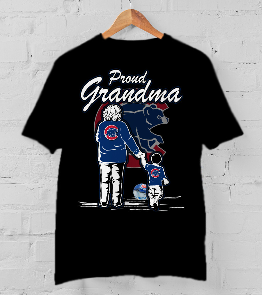Proud Grandma Chicago Cubs Bear Logo Baseball Family T-Shirt