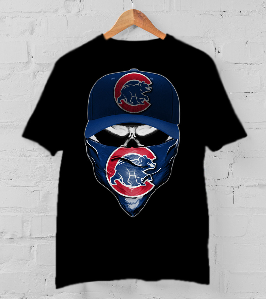 Skull Wearing Chicago Cubs Hat And Bandana T-Shirt