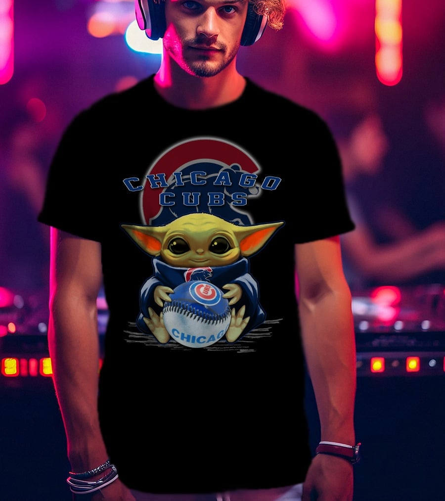 Chicago Cubs Baby Yoda Holding Baseball T-Shirt