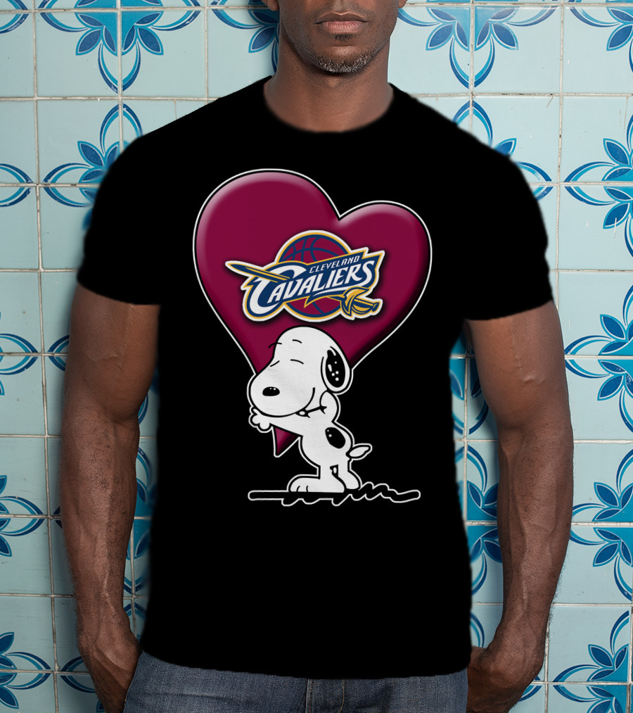 Snp V1 Cleveland Cavaliers Heart Basketball Snoopy Hugging T-Shirt