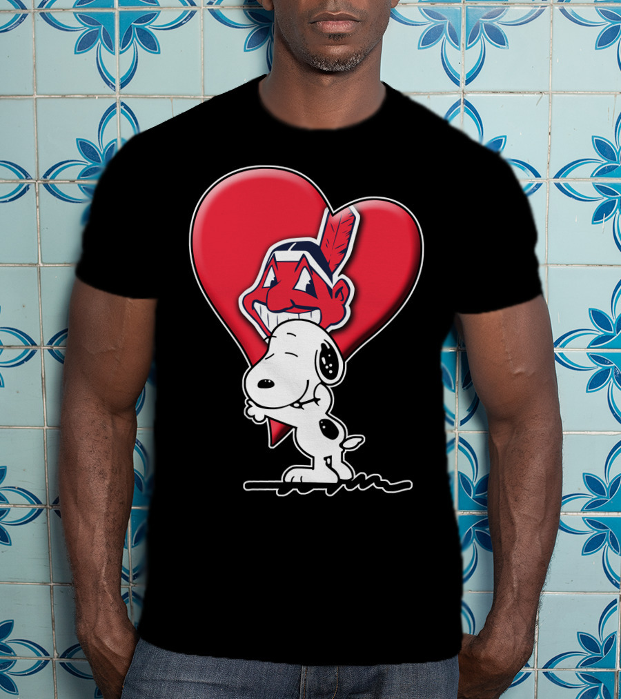 Snoopy Hugging Cleveland Indians Logo Heart T-Shirt
