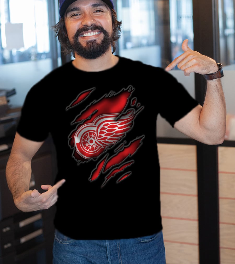 Torn Detroit Red Wings Logo Claw Marks T-Shirt