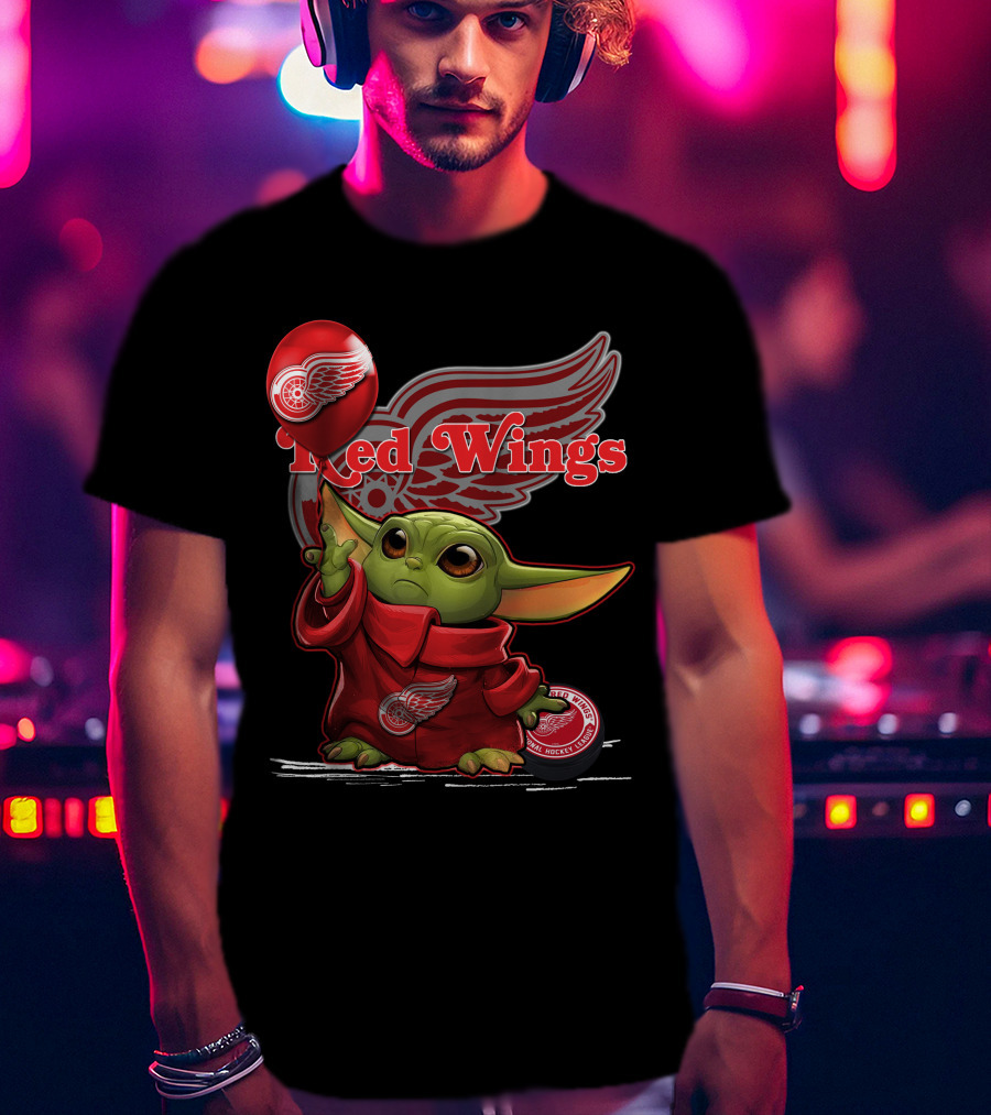 Yoda Red Wings Balloon T-Shirt