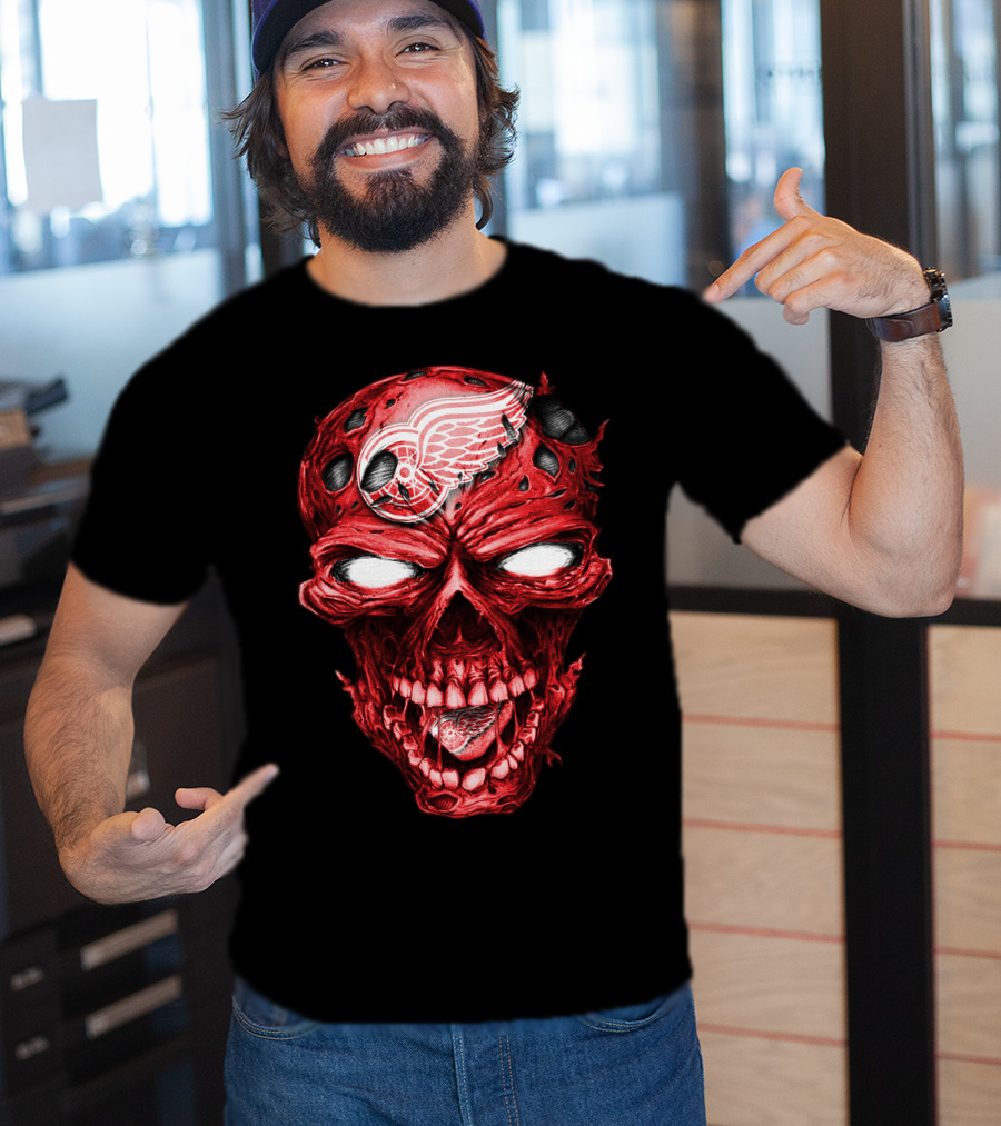 Detroit Red Wings Skull Helmet Hockey Emblem T-Shirt