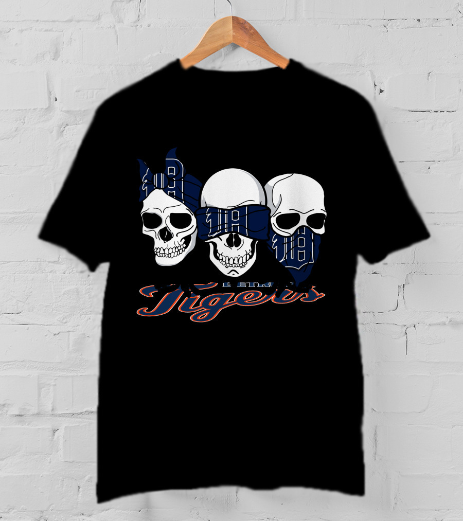 Detroit Tigers 3 Skull Pattern With Bandanas And Typography T-Shirt