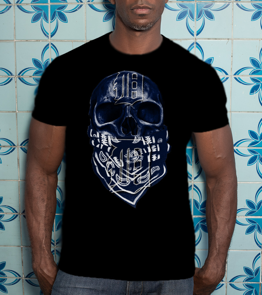 Skull With Detroit Tigers Logo And Bandana T-Shirt