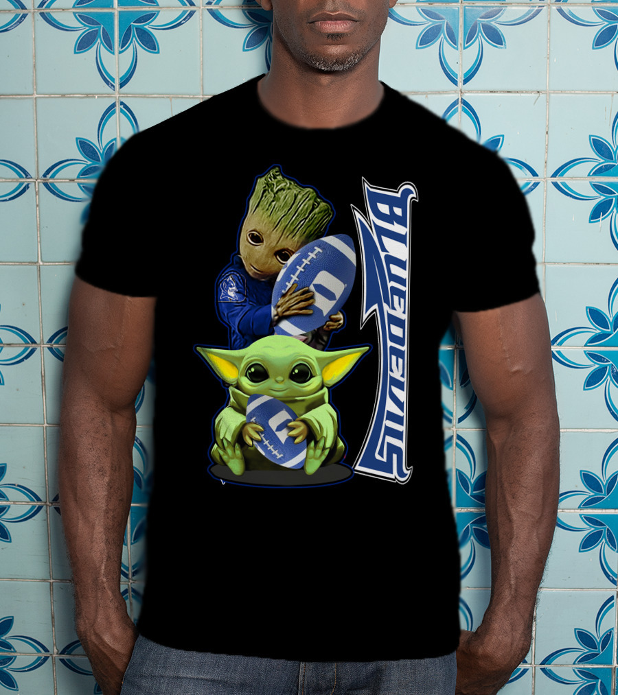 Grzd Duke Blue Devils Groot And Baby Yoda Holding Football T-Shirt