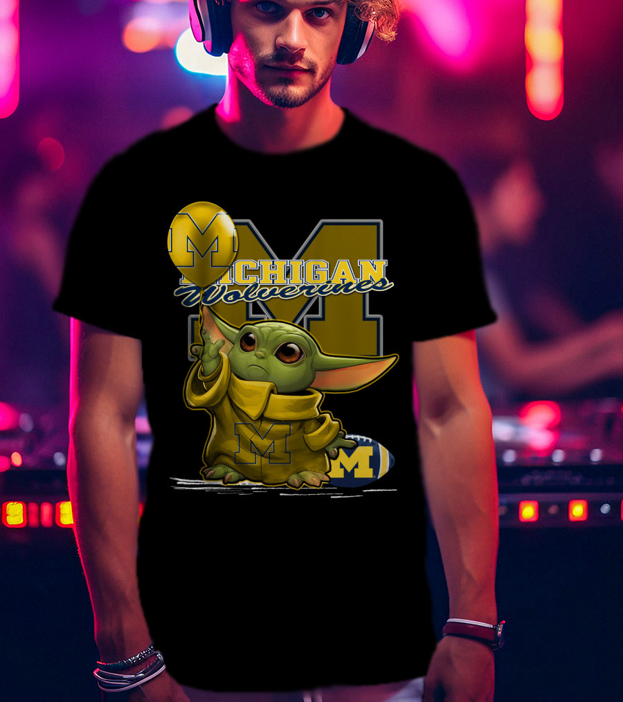 Yoda Michigan Wolverines Football Balloon T-Shirt
