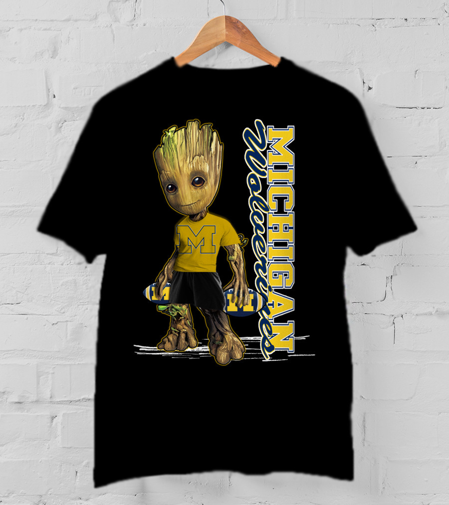 Groot Michigan Wolverines M Logo Skating Fan T-Shirt