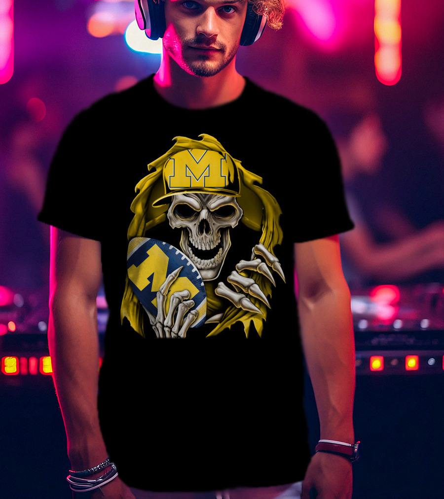 Skullbong Michigan Wolverines Skull Football Fan T-Shirt