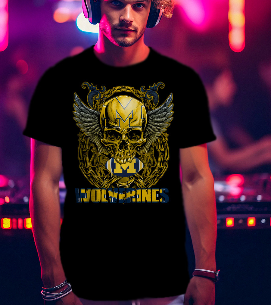Skullfb Wolverines M Winged Skull And Football Michigan T-Shirt