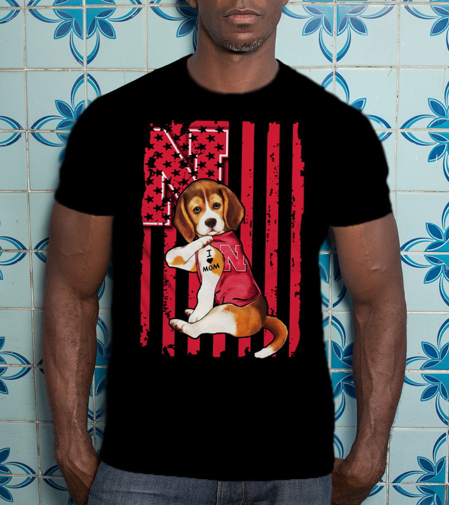 Beagle I Love Mom Nebraska Cornhuskers American Flag Stars And Stripes Football T-Shirt