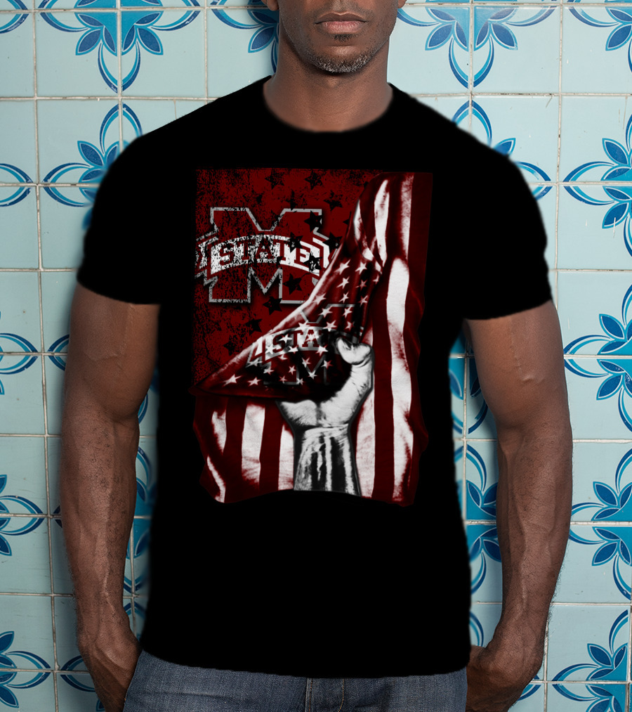 Mississippi State Bulldogs American Flag Fist T-Shirt