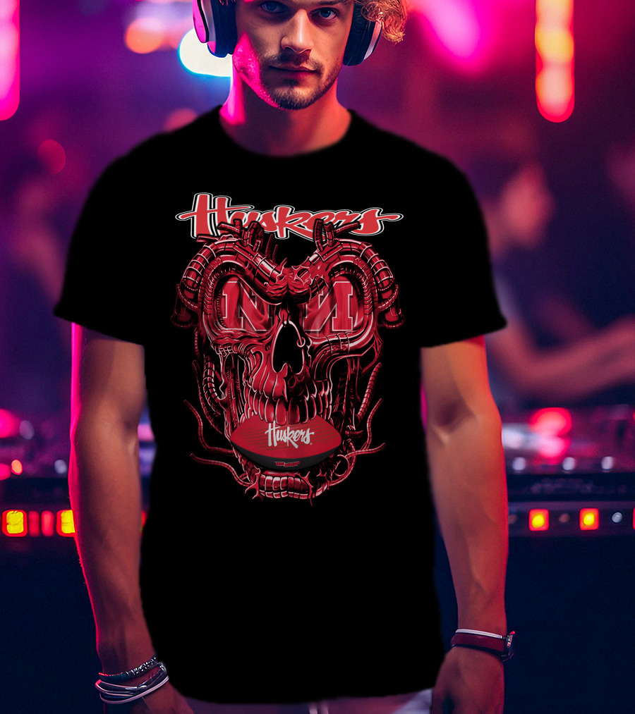 Huskers Dragon Skull Nebraska Football Fan T-Shirt