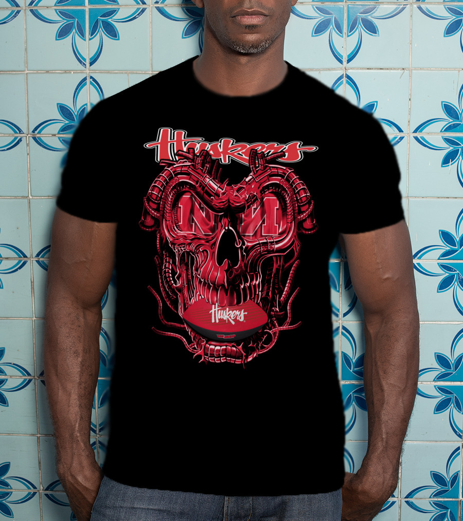 Huskers Dragon Skull Nebraska Football Fan T-Shirt