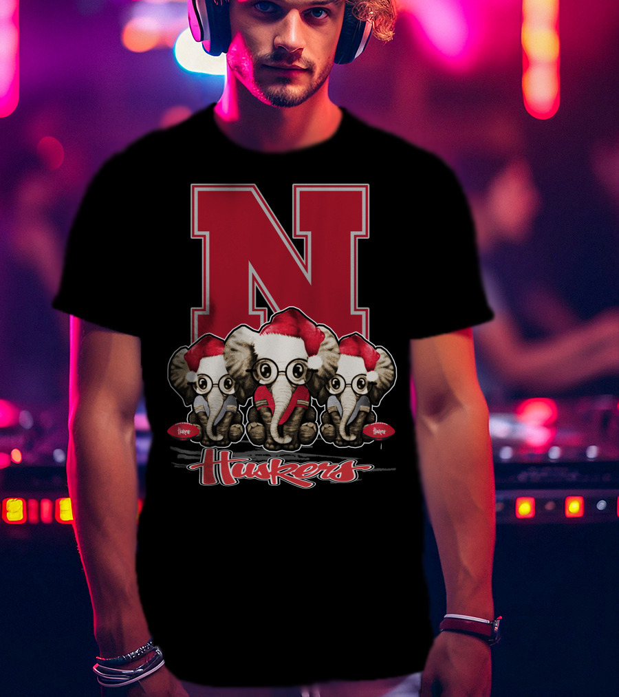 Elephan Xmas Nebraska Huskers Santa Hat Trio T-Shirt