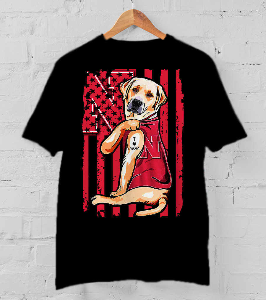 Labrador Retriever Nebraska Cornhuskers I Love Mom Flag T-Shirt