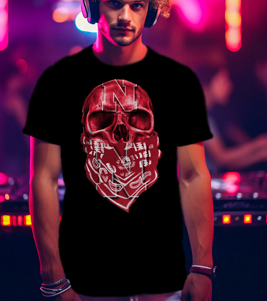 Nebraska Cornhuskers Skull With Red Bandana And N T-Shirt
