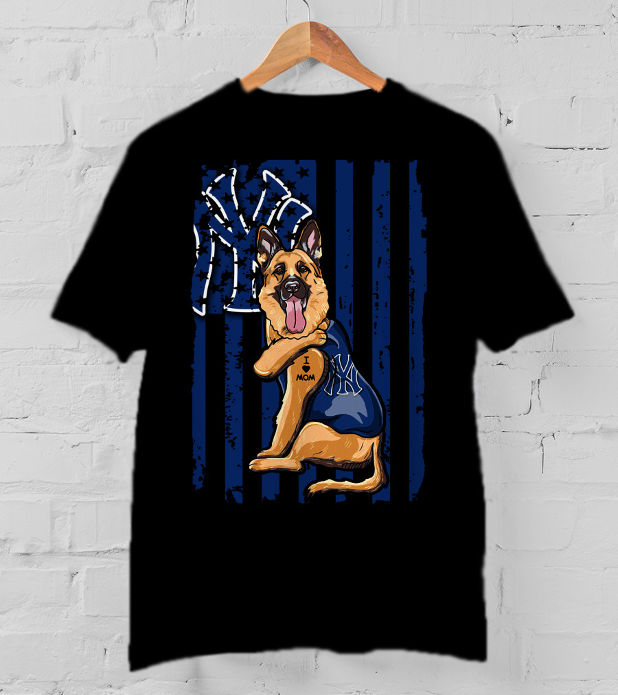 German Shepherd New York Yankees I Love Mom T-Shirt