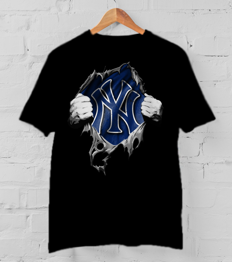 Ripped New York Yankees NY Logo With Hands T-Shirt