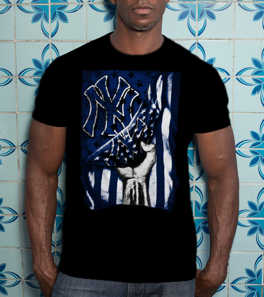 New York Yankees NY American Flag Star Motif T-Shirt