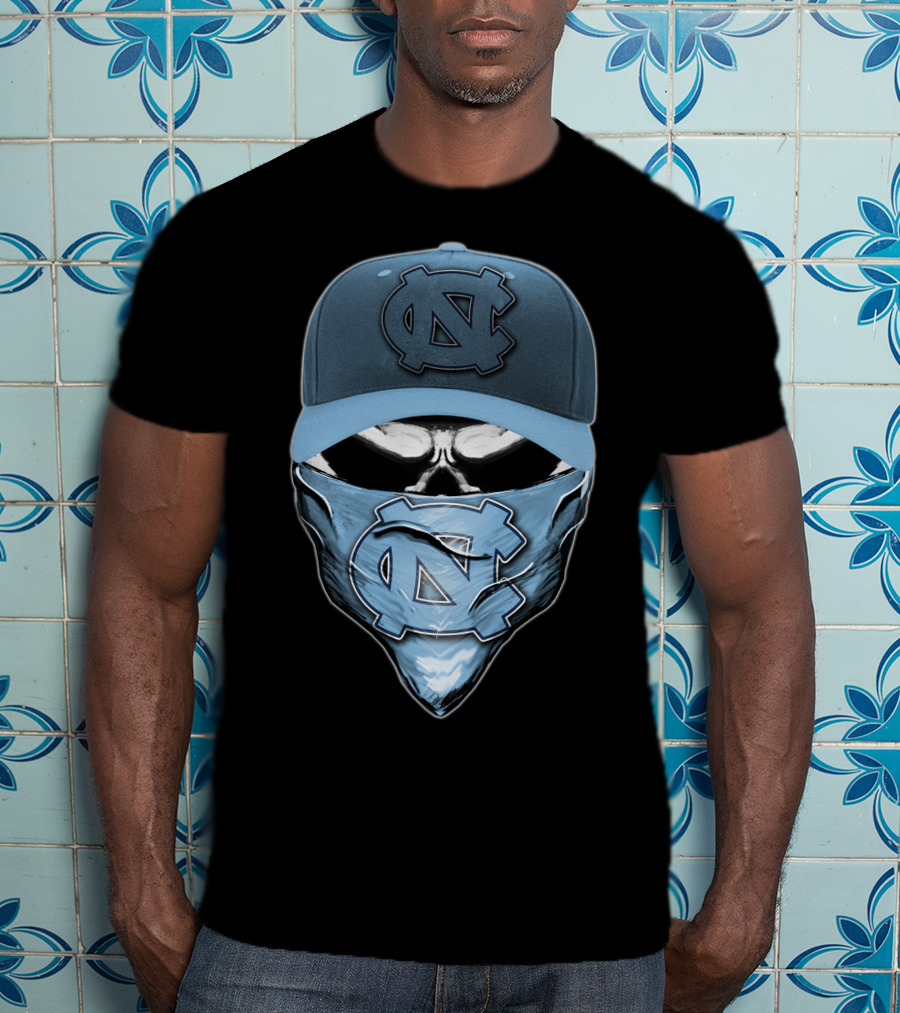 North Carolina Tar Heels Skull Emblem T-Shirt