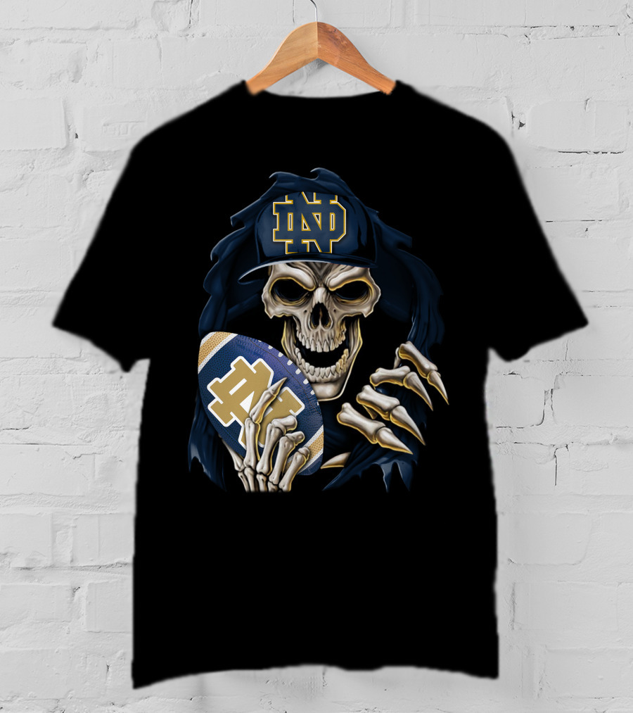 Notre Dame Fighting Irish Skull With Football Helmet T-Shirt