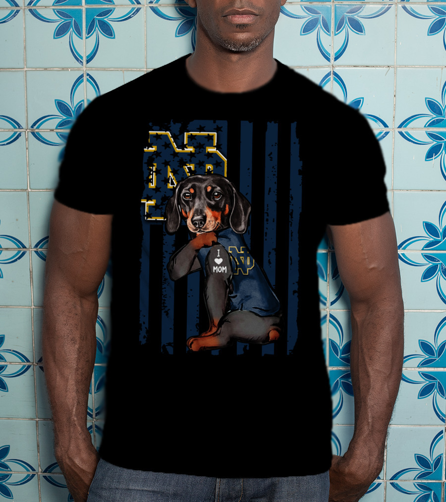 Dachshund Notre Dame Fighting Irish I Love Mom ND T-Shirt