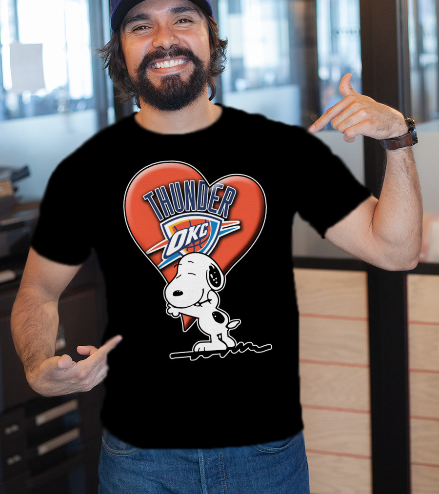 Snp V1 Oklahoma City Thunder Okc Snoopy Heart T-Shirt
