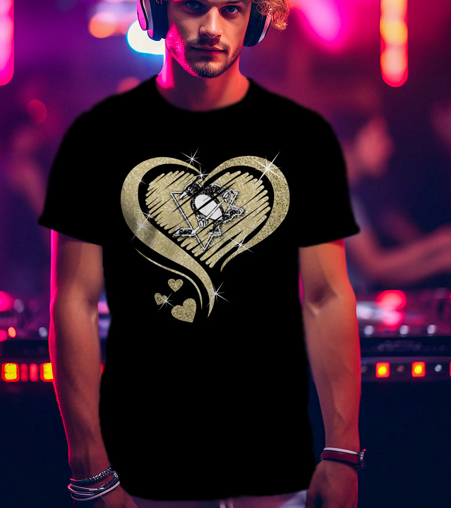 Heart Diamond Pittsburgh Penguins Logo Gold Sparkle T-Shirt