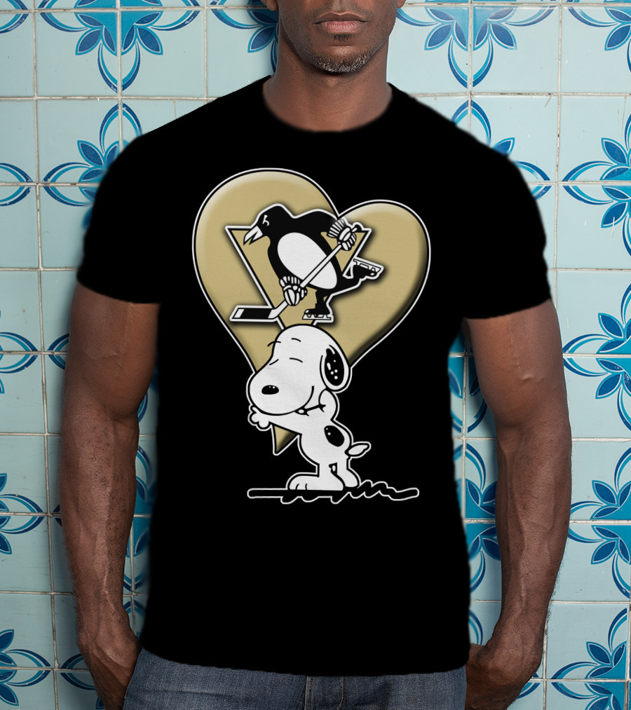 Snoopy Heart Hockey Pittsburgh Penguins Snp T-Shirt