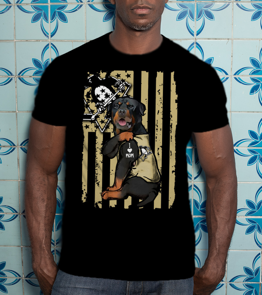 Rottweiler Loves Pittsburgh Penguins Hockey Mom T-Shirt
