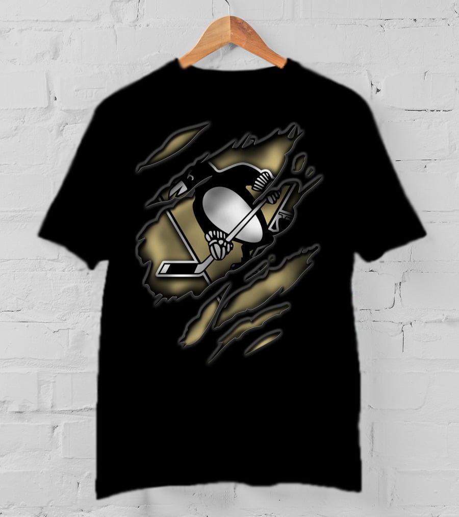 Pittsburgh Penguins Torn Hockey T-Shirt