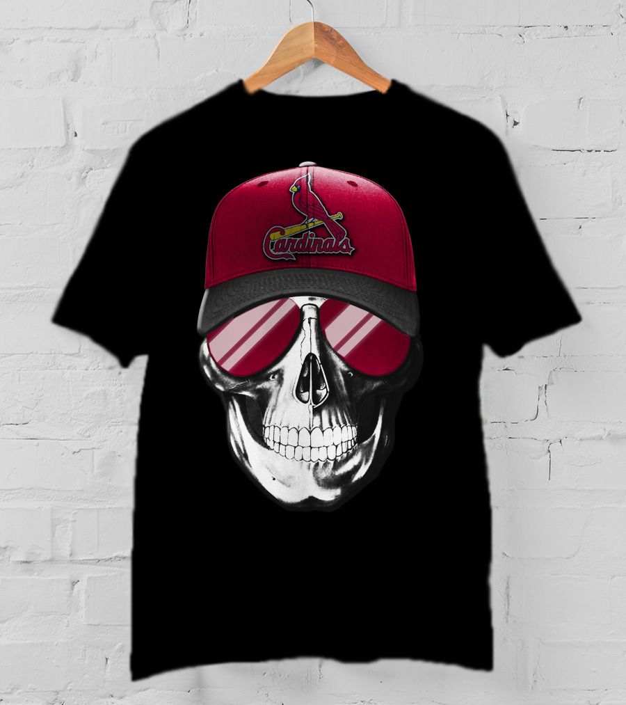 Skull With St. Louis Cardinals Cap And Sunglasses T-Shirt