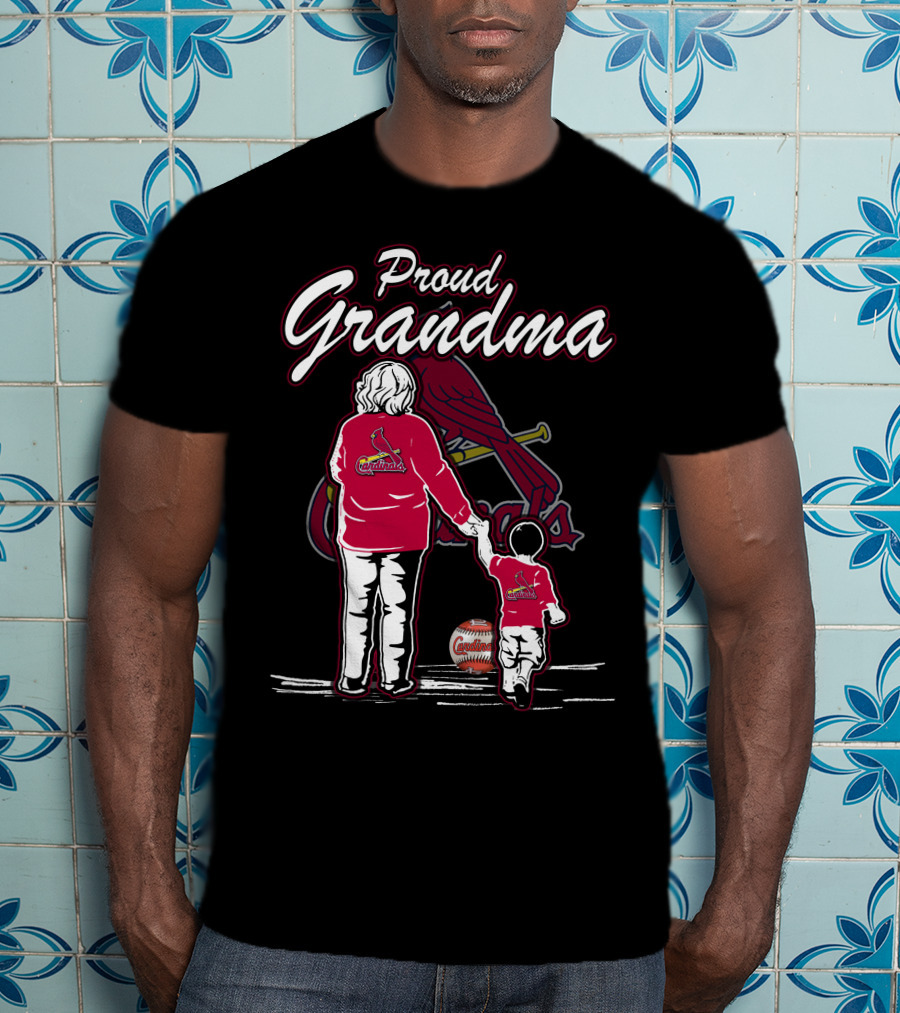 Proud Grandma St. Louis Cardinals T-Shirt