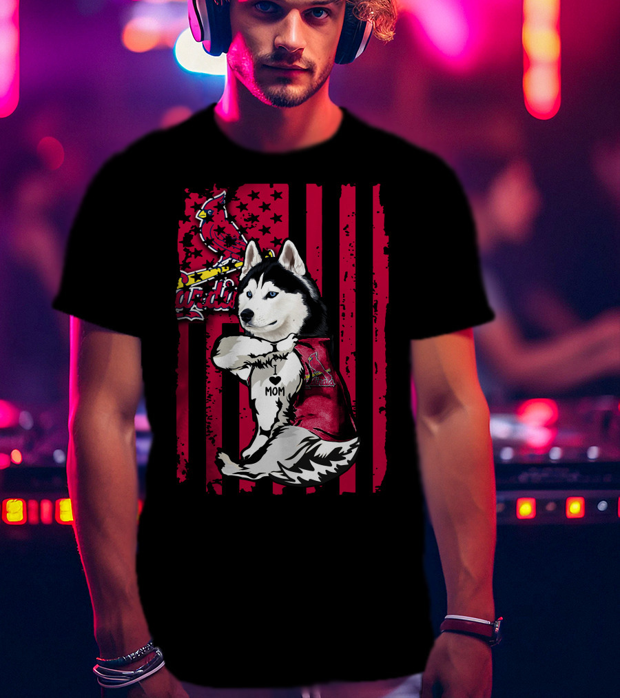Siberian Husky St. Louis Cardinals Fan With Love Mom Tattoo T-Shirt