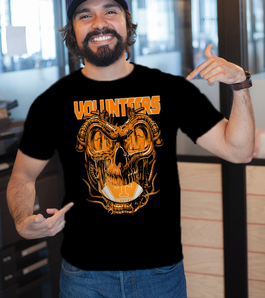 Volunteers Dragonskull Tennessee Football T-Shirt