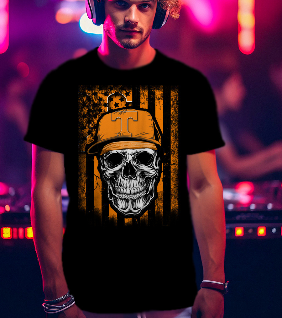 Tennessee Volunteers Skull Cap With Stripes And Stars T-Shirt