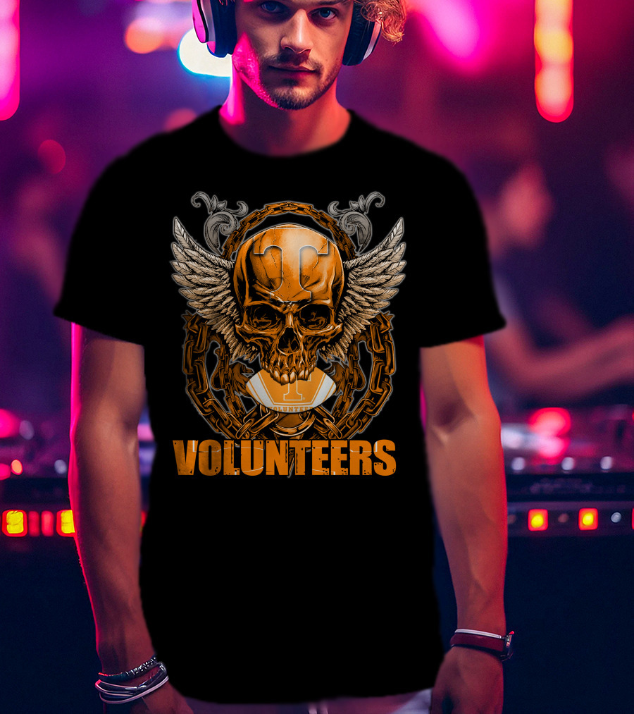 Winged Skull Tennessee Volunteers Football Orange Chains T-Shirt