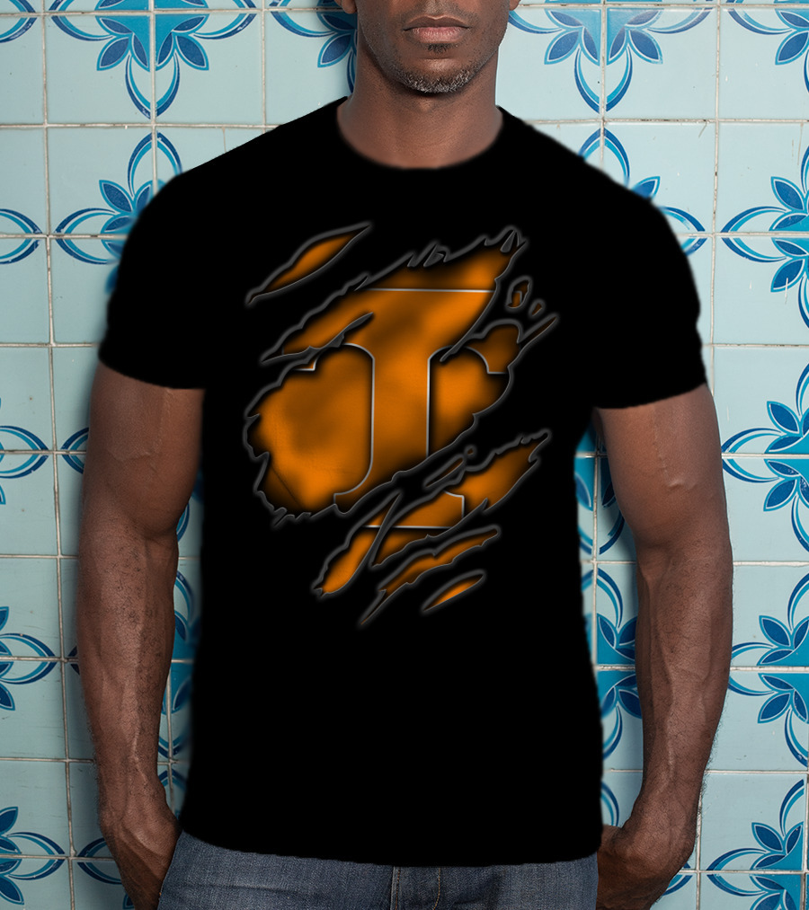 Torn Tennessee Volunteers Logo Claw Marks T-Shirt