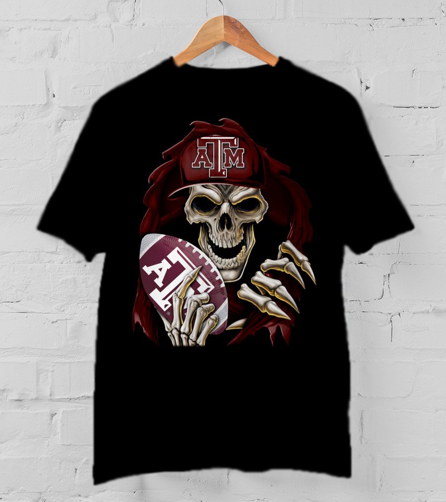 Skullbong Texas A&M Aggies Skeleton With Football And Cap T-Shirt