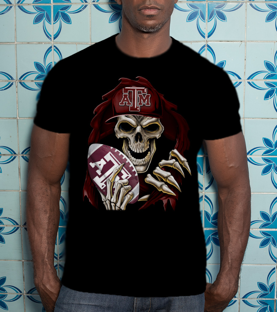 Skullbong Texas A&M Aggies Skeleton With Football And Cap T-Shirt