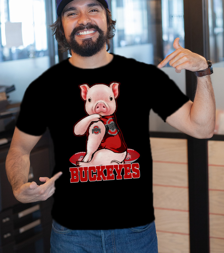 Pig Wearing Ohio State Buckeyes Gear With Footballs T-Shirt
