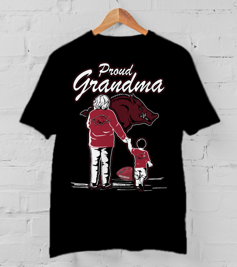 Proud Grandma Arkansas Razorbacks Walking With Child Razorback Football T-Shirt