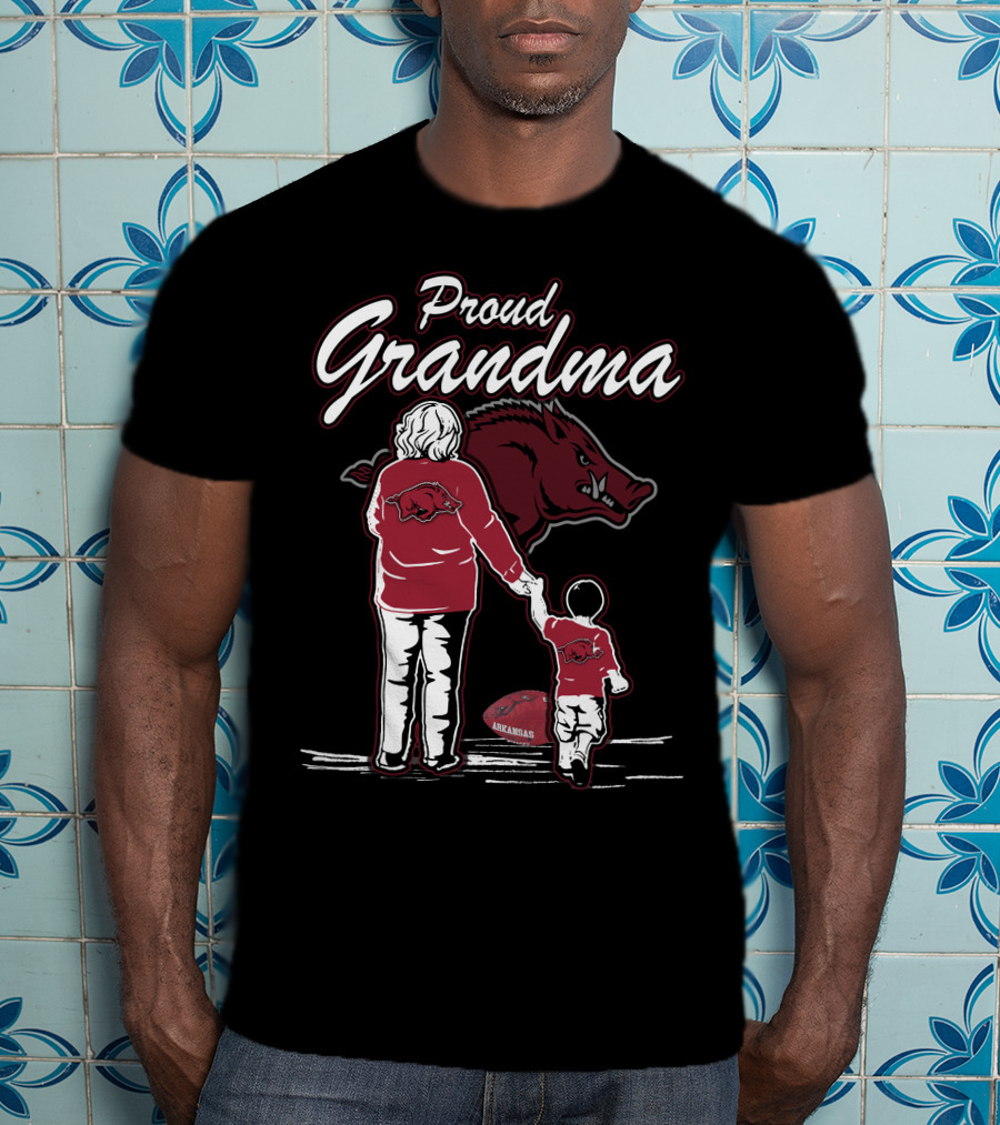 Proud Grandma Arkansas Razorbacks Walking With Child Razorback Football T-Shirt