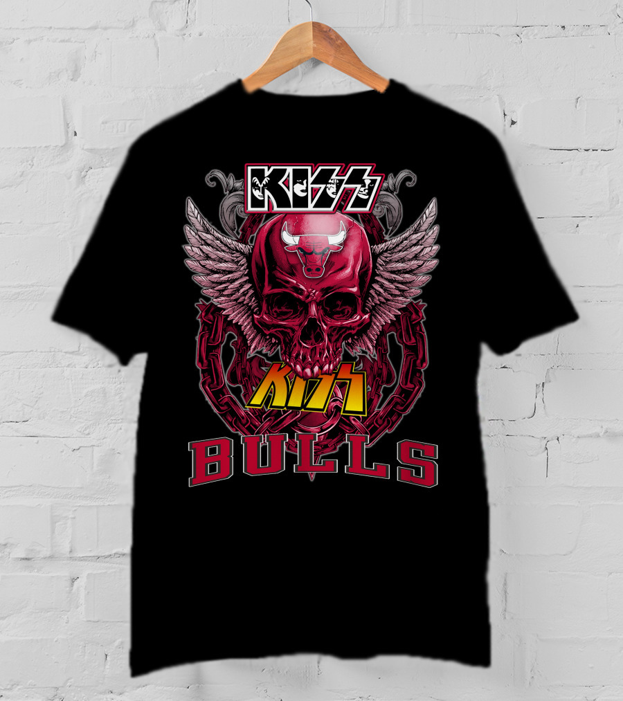 Kiss Chicago Bulls Skull Wings Chain T-Shirt