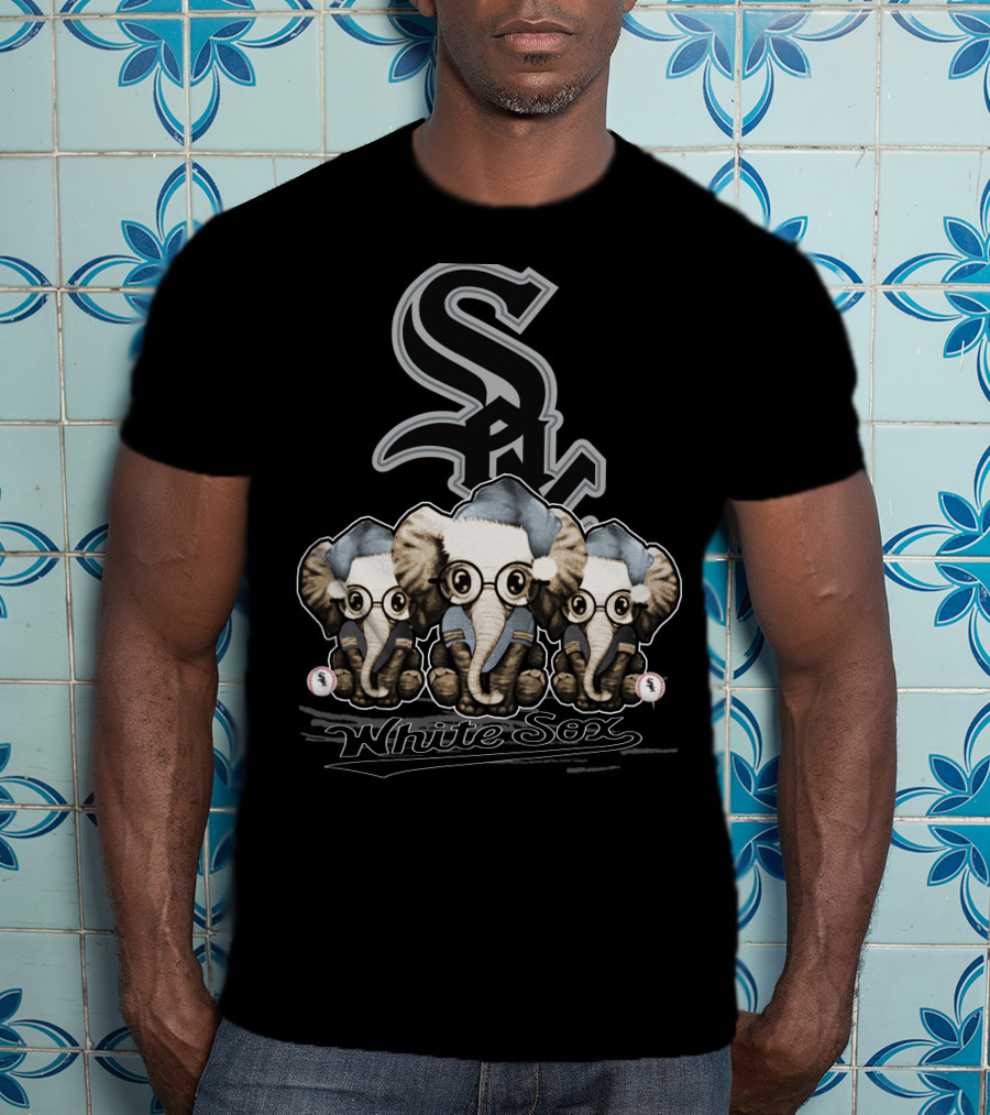 Chicago White Sox Festive Elephant Trio Christmas T-Shirt