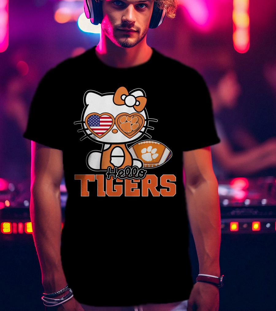 Hello Kitty Clemson Tigers Football USA Bow Paw Prints T-Shirt