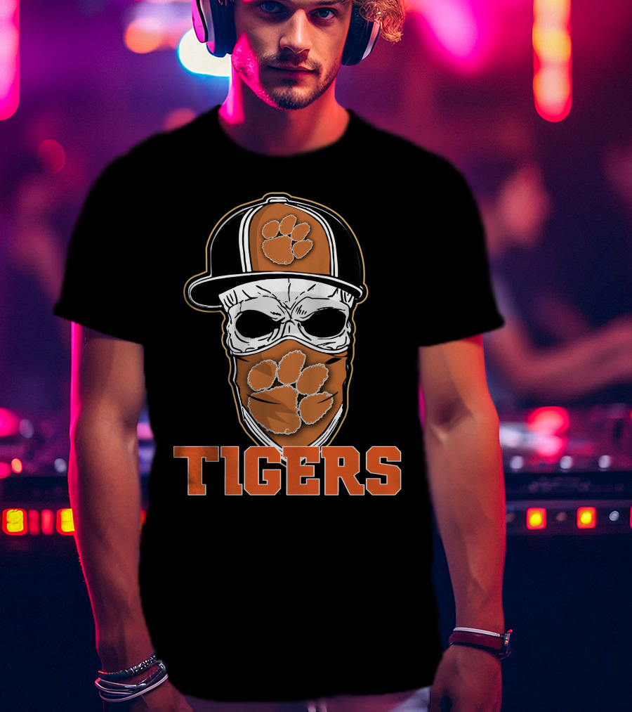 Clemson Tigers Skull Hat Paw Bandana T-Shirt
